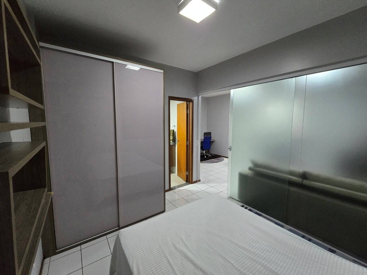 Apartamento para alugar com 1 quarto, 53m² - Foto 11