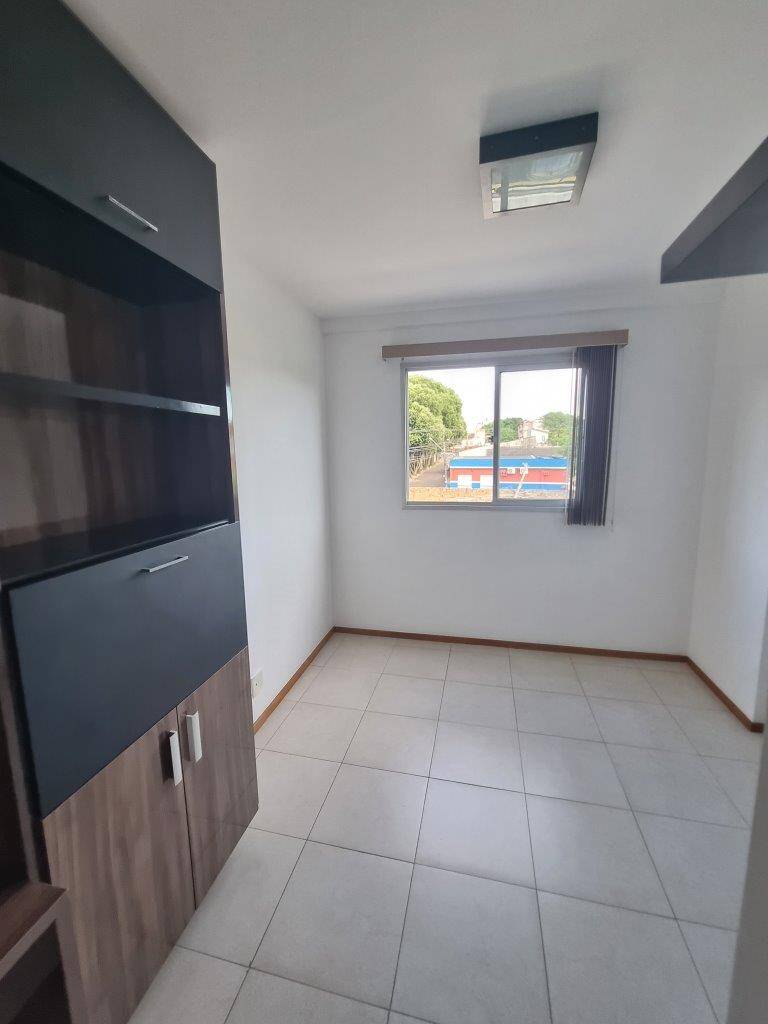 Apartamento para alugar com 3 quartos, 78m² - Foto 18