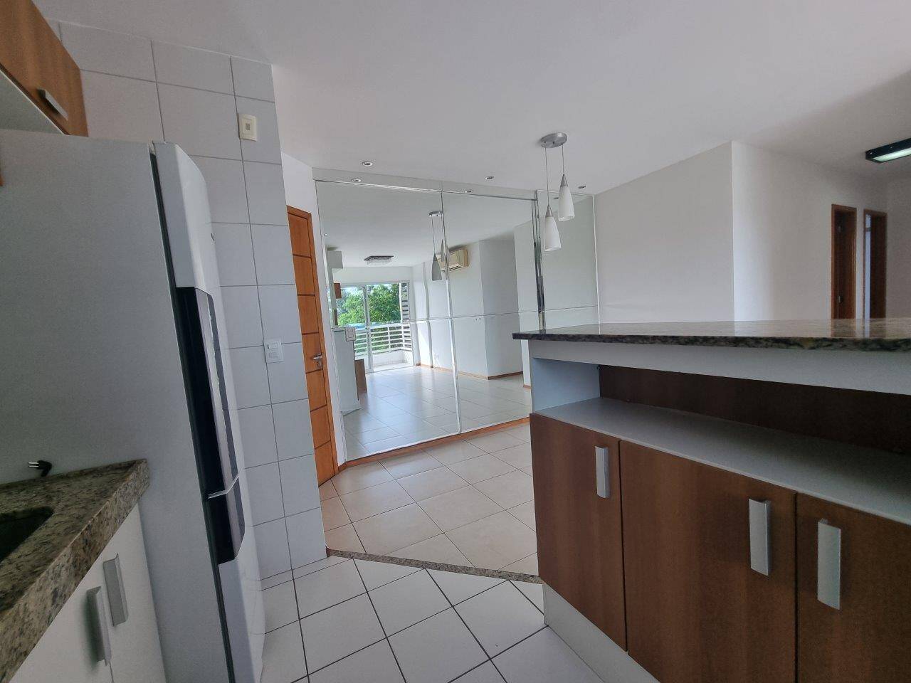 Apartamento para alugar com 3 quartos, 78m² - Foto 9