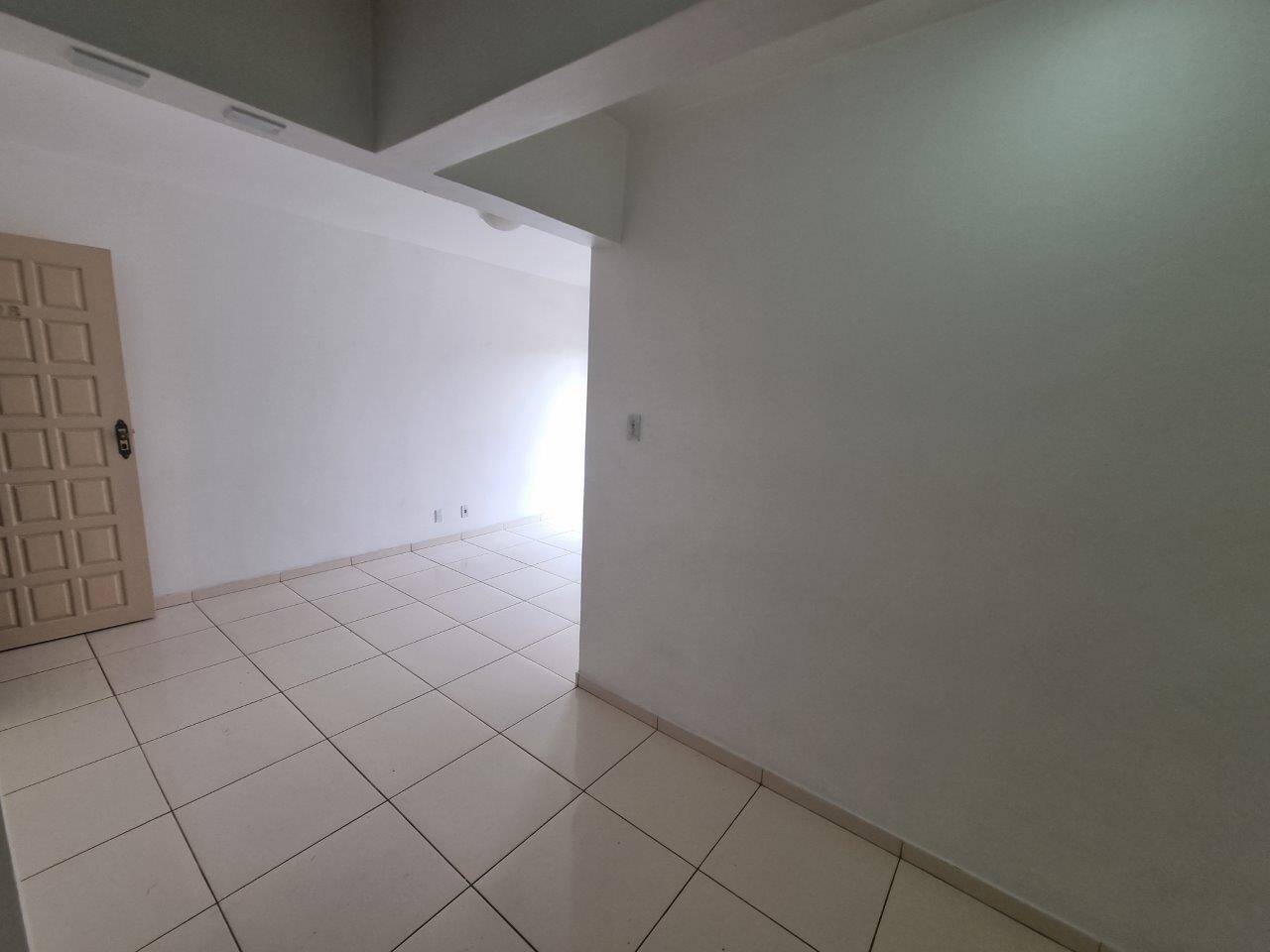 Apartamento à venda e aluguel com 2 quartos, 60m² - Foto 6